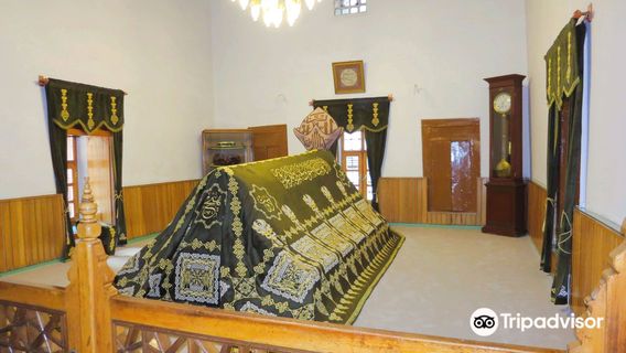 Shams of Tabriz Mosque and Tomb