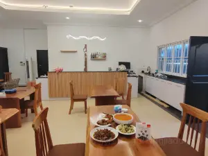 Joy Beach Lodge