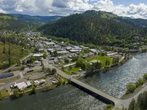 Elk River
