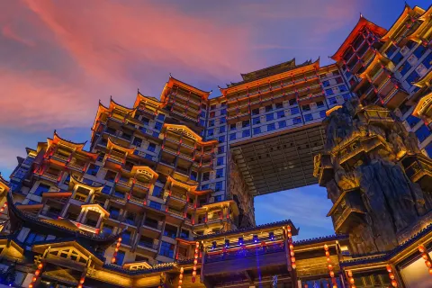 72 wonder tower