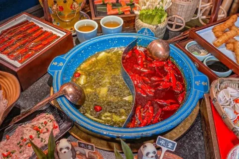 Houtang Old Hot Pot (Taikoo Li  Flagship Store)