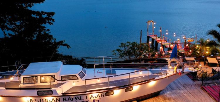 Kapal Layar Langkawi
