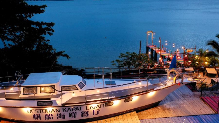 Kapal Layar Langkawi