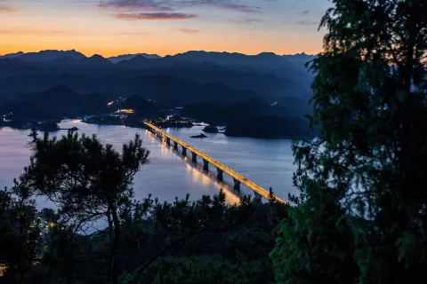 Tianyu Mountain Observation Deck