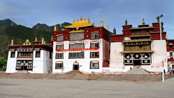 Qiangbalin Temple