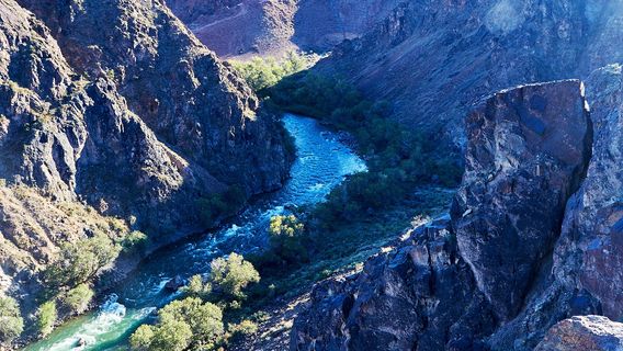 Charyn Canyon view point