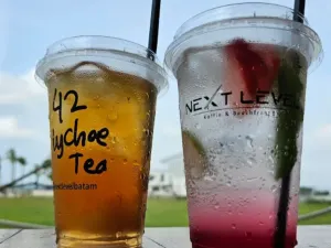 Next Level Koffie & Beachfront Bar