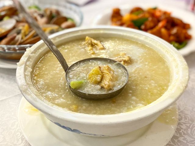 沙田新強記招牌雞粥