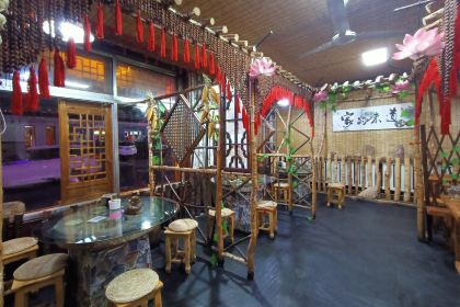 山里人家·农家菜 (五台山店)