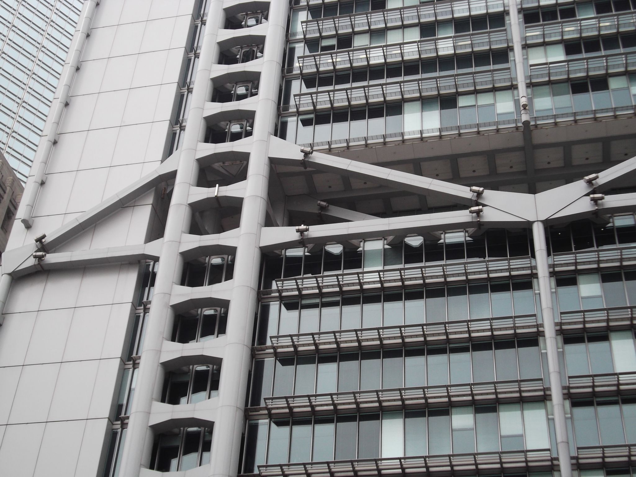 Hongkong Shanghai Banking Corporation Headquarters Travel Guidebook Must Visit Attractions In Hong Kong Hongkong Shanghai Banking Corporation Headquarters Nearby Recommendation Trip Com