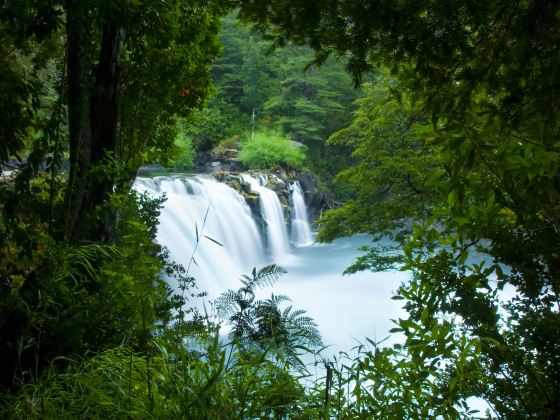 Cuigu Waterfall