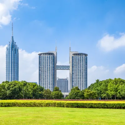 Zhongtian Phoenix Hotel (Changzhou Dinosaur Park Global Harbor)