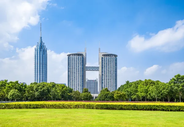 Zhongtian Phoenix Hotel (Changzhou Dinosaur Park Global Harbor)