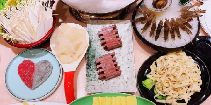 陽光碼頭海鮮豆撈(海鹽店)