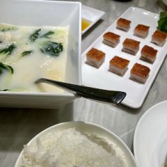 Tao Tao Ju Jiu Jia (Taikoo Hui) 여행 사진