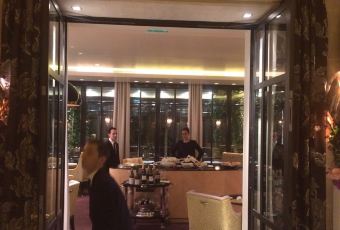 Le Baudelaire User Photo