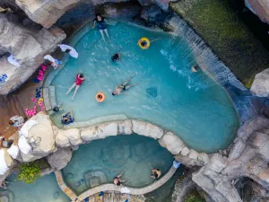 Tangshan No.1 Hot Spring Resort