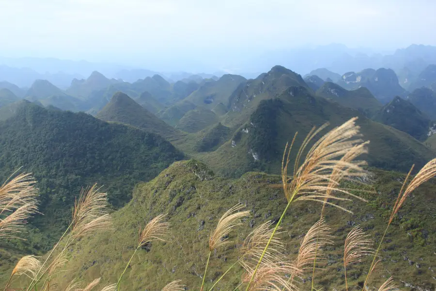 Moliugong Summit