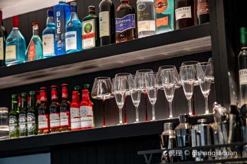 ni guang du jia min su ( ning guo fang tang dian ) · can ting