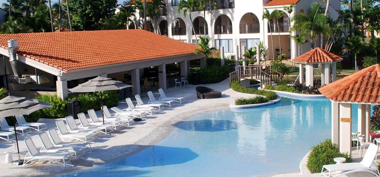 POOL CABANAS & DAYBEDS- Wyndham Palmas