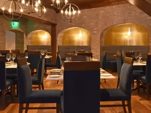 Casino Cafe & Grille