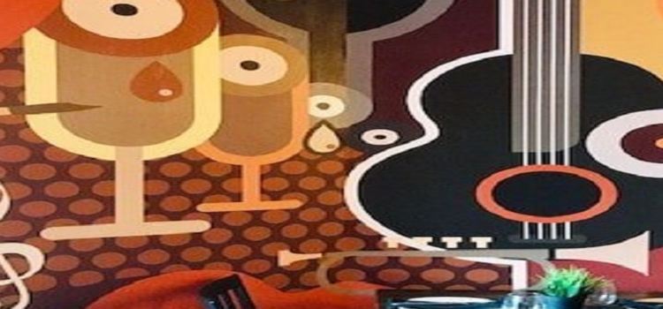 Mompou Tapas Bar & Restaurant