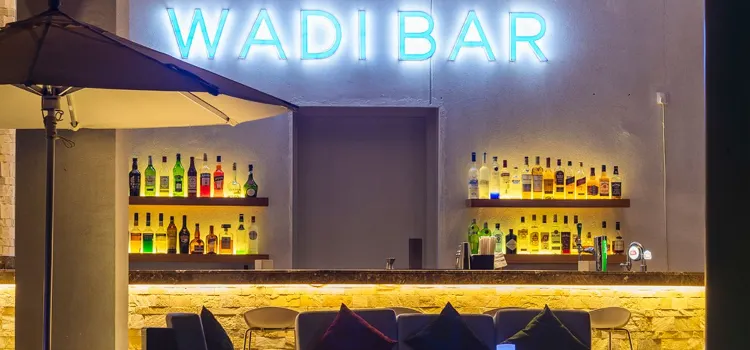 Wadi Bar - Crowne Plaza Muscat OCEC