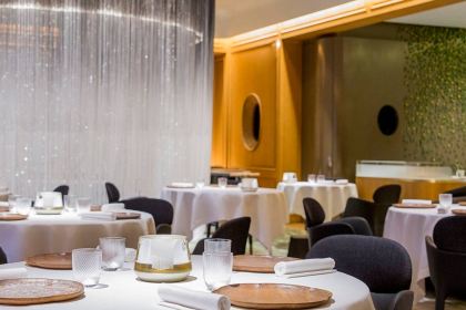 ALAIN DUCASSE AT THE DORCHESTER