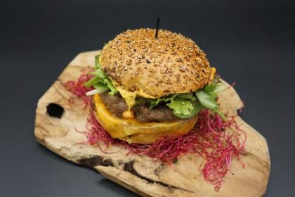 Arawukas- Restaurant