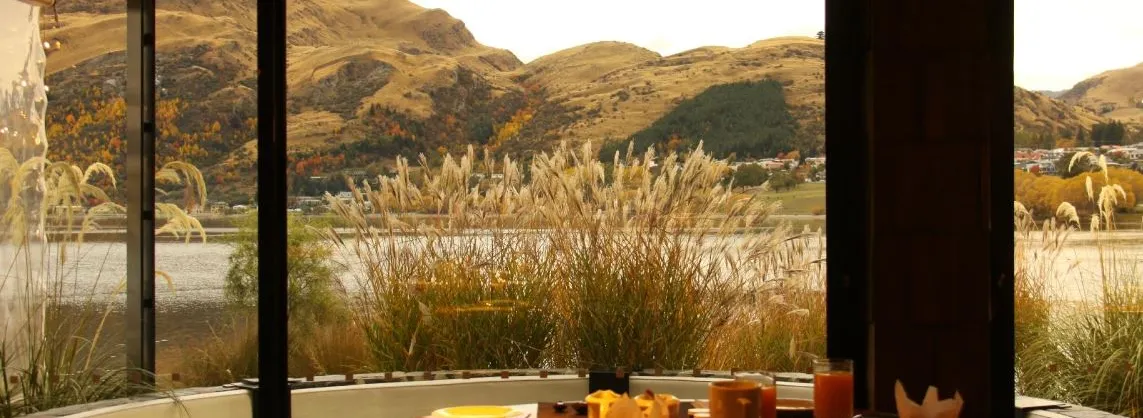 Restaurants for Views & Experiences