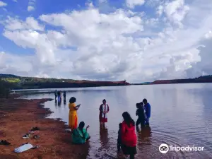 Kaas Lake