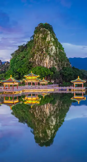 鄰近岩前村的酒店