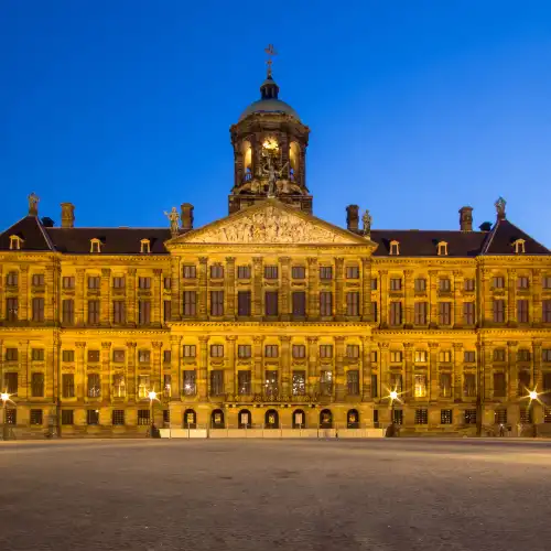 10 Objek Wisata Malam Terbaik di Amsterdam
