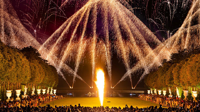 THE FIRE NIGHT FOUNTAINS SHOW | Palace of Versailles