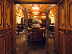 Xiaodiaolitang Beijing Cuisine & Roast Duck (Bird's Nest Branch)