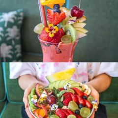 Avocado Fruit Lounge Cafe User Photo
