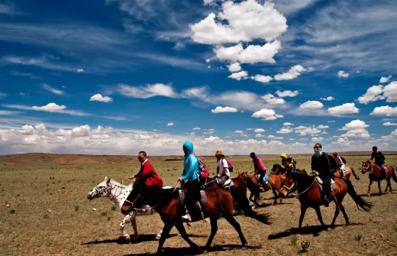 希拉穆仁鎮孟克餐包