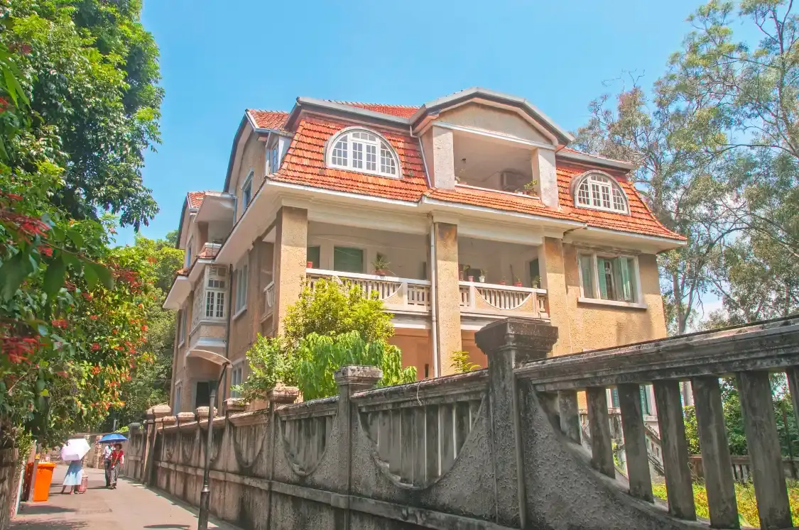 鄰近林屋的酒店