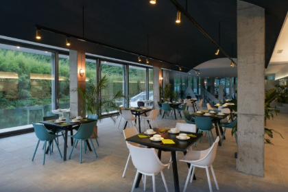 莫干山课间度假酒店·晴餐厅