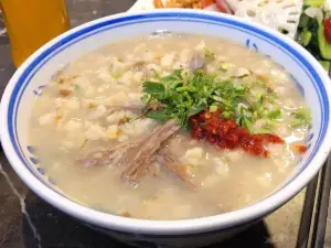 三顧香牛羊肉泡饃