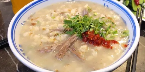 三顧香牛羊肉泡饃