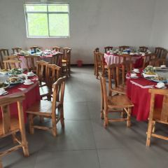 煜辰鱼头老店(雪野湖店) User Photo