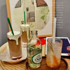 Tiny coffee·草芥咖啡 User Photo