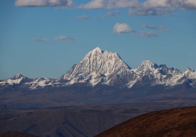 Gao'ersi Mountain Black Stone City