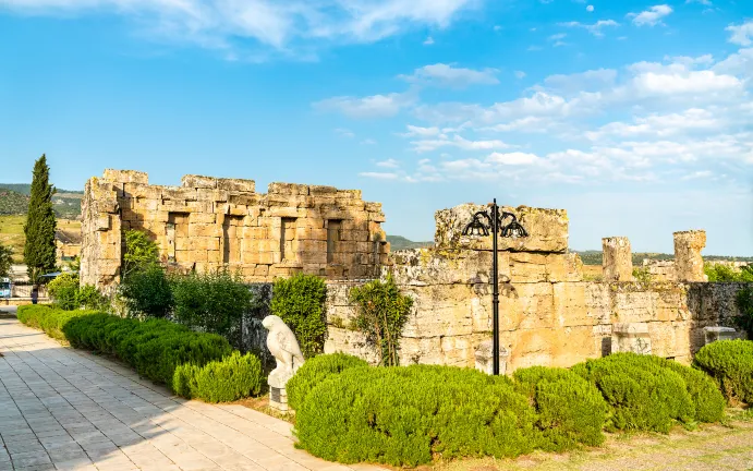 Горячие источники Отели в г. Памуккале