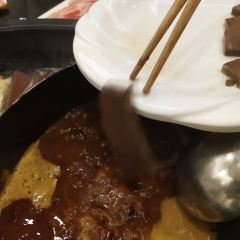 LINGJIE SEAFOOD HOT POT 여행 사진