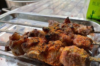 土公羊烤肉銷售店