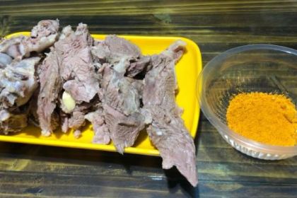 QingZhen De Xiao Kang Rou