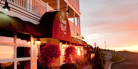 The Union Grill and Pub