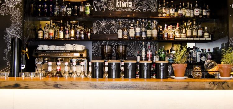 kiwis coffee food drinks